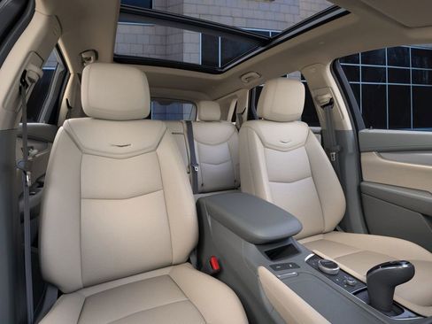 New 2026 Cadillac XT5 Premium Luxury w/ Driver Assist Package image 16