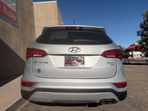Used 2018 Hyundai Santa Fe Sport AWD/4WD image 10