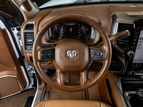 Used 2024 RAM 3500 Limited w/ Safety Group image 15