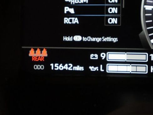 Used 2025 Toyota Tundra Limited w/ TRD Off-Road Package AWD/4WD image 17