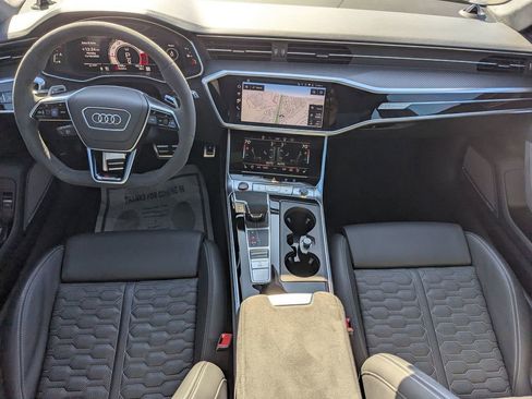 Used 2025 Audi RS 6 performance image 23
