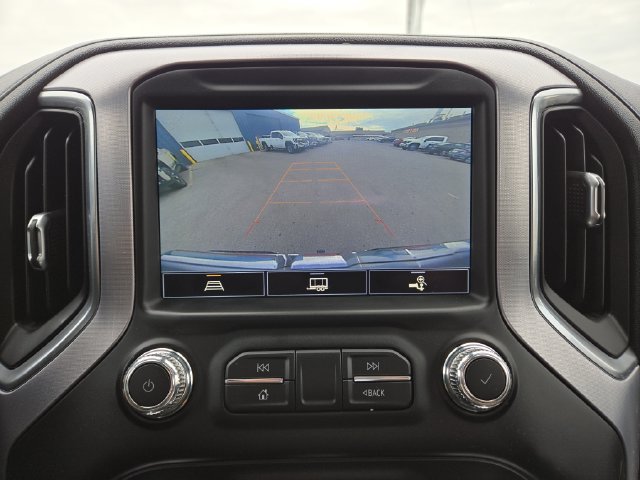 Used 2021 GMC Sierra 1500 SLT w/ SLT Premium Plus Package AWD/4WD image 26