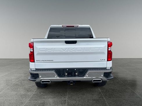 Used 2025 Chevrolet Silverado 1500 LTZ w/ LTZ Premium Package AWD/4WD image 9