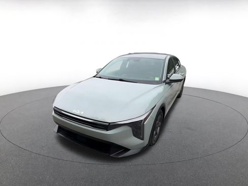 Used 2025 Kia K4 FWD image 4