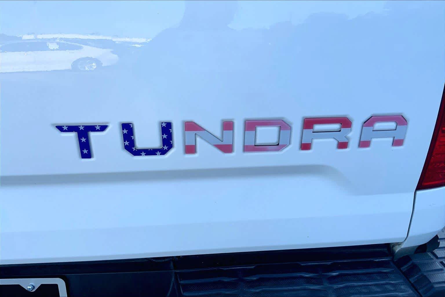 Used 2018 Toyota Tundra SR5 w/ TRD Sport Package AWD/4WD image 10