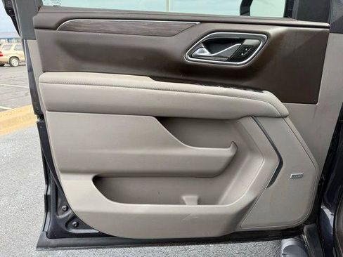 Used 2023 Chevrolet Suburban Z71 w/ Z71 Off-Road Package image 20