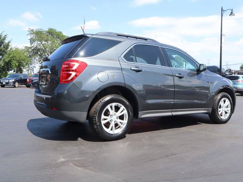 Used 2017 Chevrolet Equinox LT w/ Convenience Package FWD image 5
