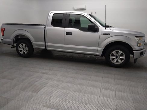 Used 2017 Ford F150 XL w/ Equipment Group 101A Mid RWD image 11
