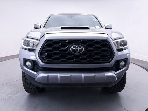 Used 2021 Toyota Tacoma TRD Sport w/ TRD Premium Sport Package AWD/4WD image 14