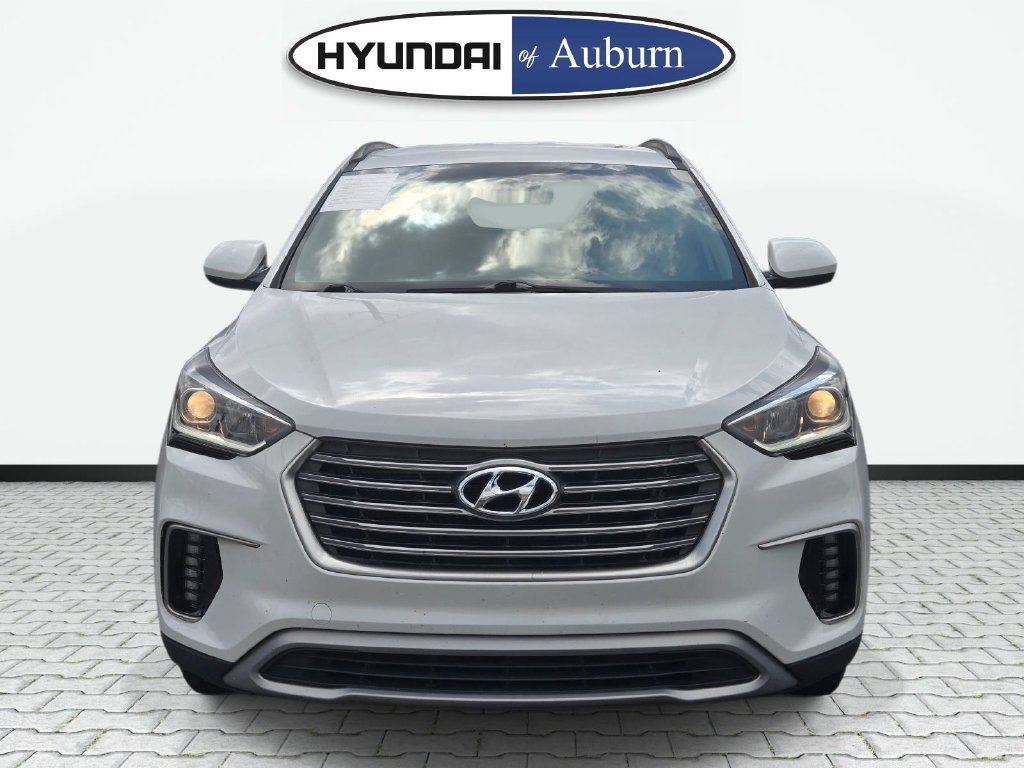Used 2017 Hyundai Santa Fe SE FWD image 12