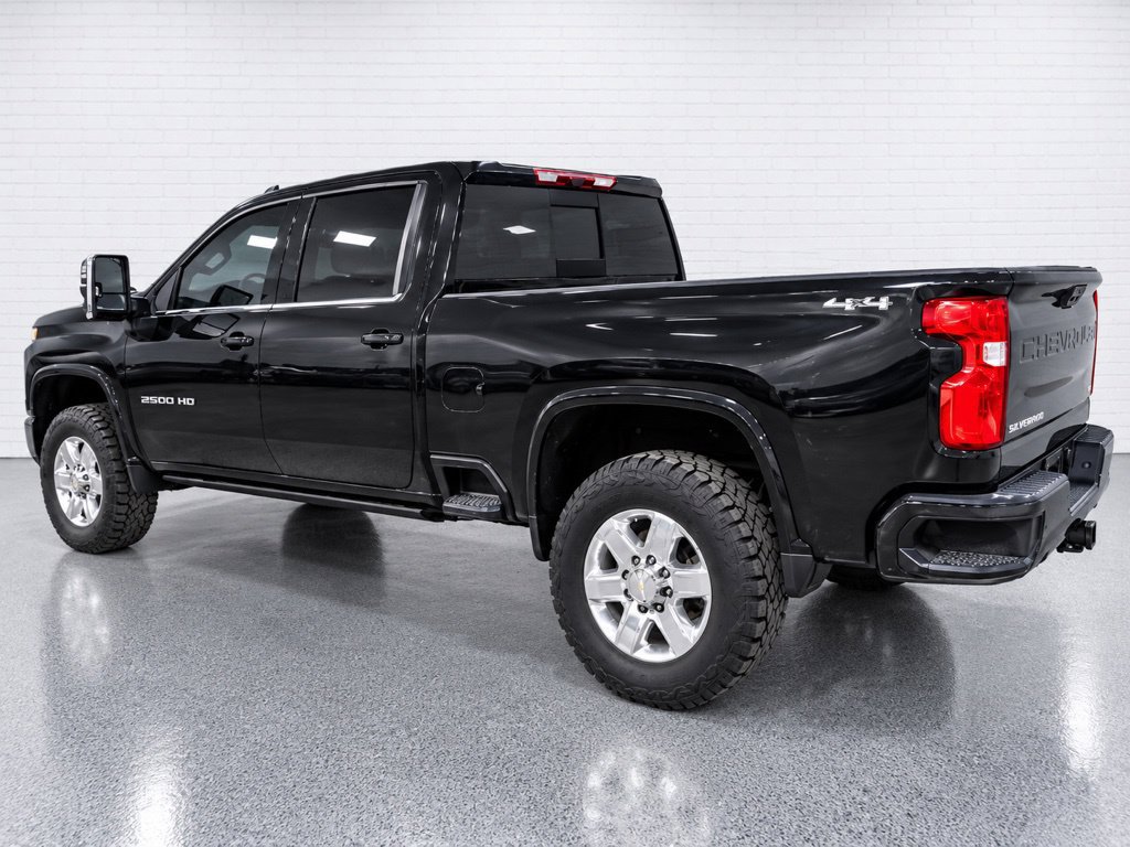Used 2020 Chevrolet Silverado 2500 LTZ w/ Technology Package AWD/4WD image 2