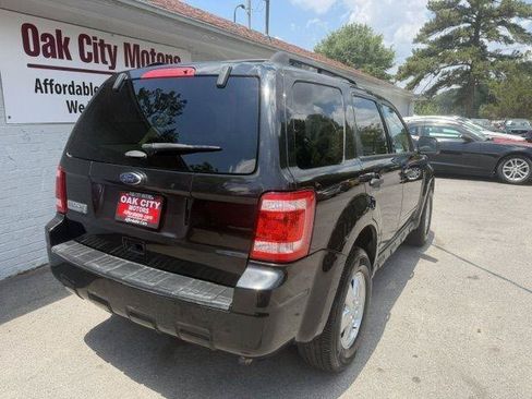 Used 2011 Ford Escape XLT w/ Cargo Pkg FWD image 5
