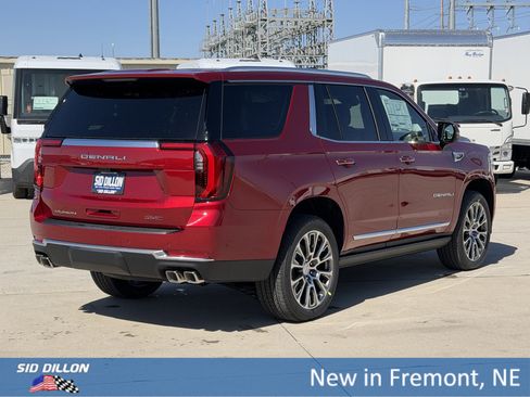 New 2026 GMC Yukon Denali image 4