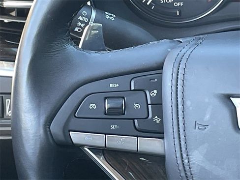 Used 2021 Cadillac XT6 Sport w/ Platinum Package image 14