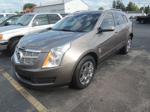 Used 2012 Cadillac SRX Luxury AWD/4WD image 3
