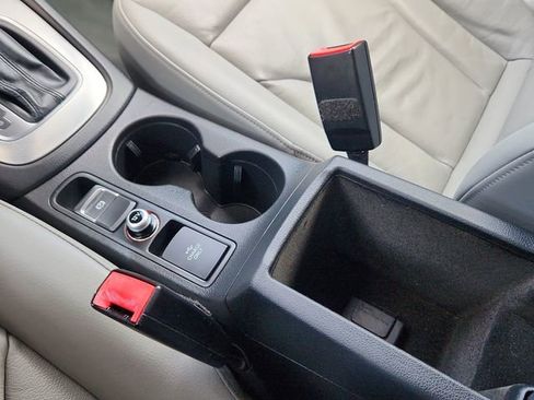 Used 2018 Audi Q3 2.0T Premium w/ Convenience Package image 44