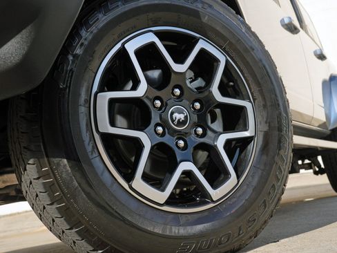 Used 2024 Ford Bronco Outer Banks AWD/4WD image 61