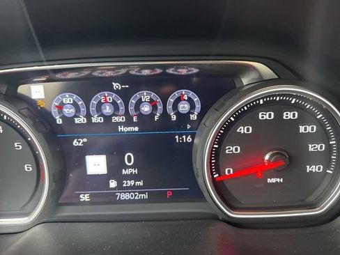 Used 2021 Chevrolet Tahoe Premier w/ Premium Package image 4