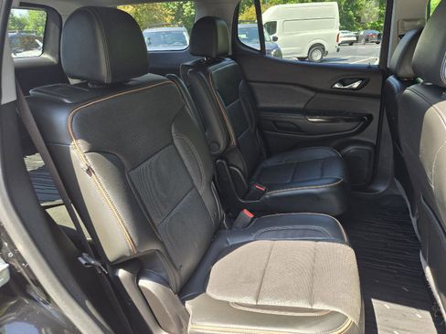 Used 2020 GMC Acadia AT4 w/ Driver Alert Package II AWD/4WD image 30