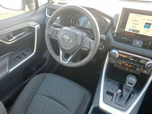 New 2025 Toyota RAV4 XLE image 15