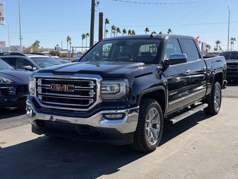 Used 2018 GMC Sierra 1500 SLT image 1