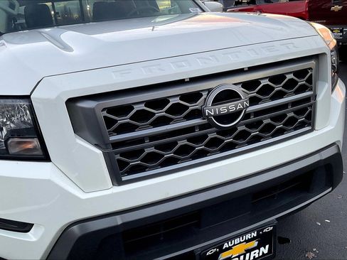 Used 2022 Nissan Frontier SV image 29
