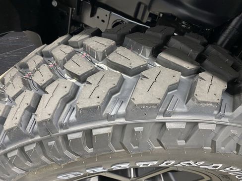 New 2026 Jeep Gladiator Willys AWD/4WD image 40