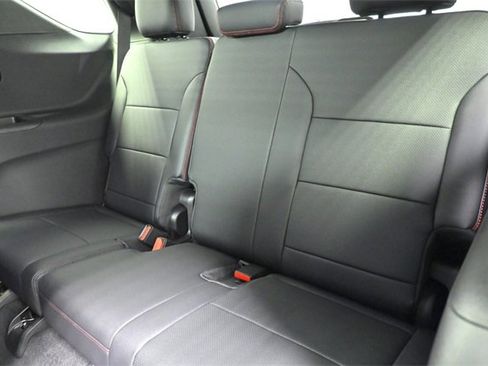 New 2026 Chevrolet Traverse RS w/ LPO, Floor Liner Package image 17