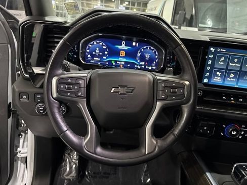 Used 2022 Chevrolet Silverado 1500 LT Trail Boss w/ Protection Package AWD/4WD image 22