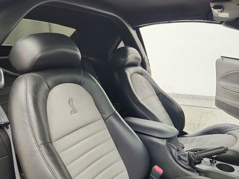 Used 2001 Ford Mustang Cobra image 38