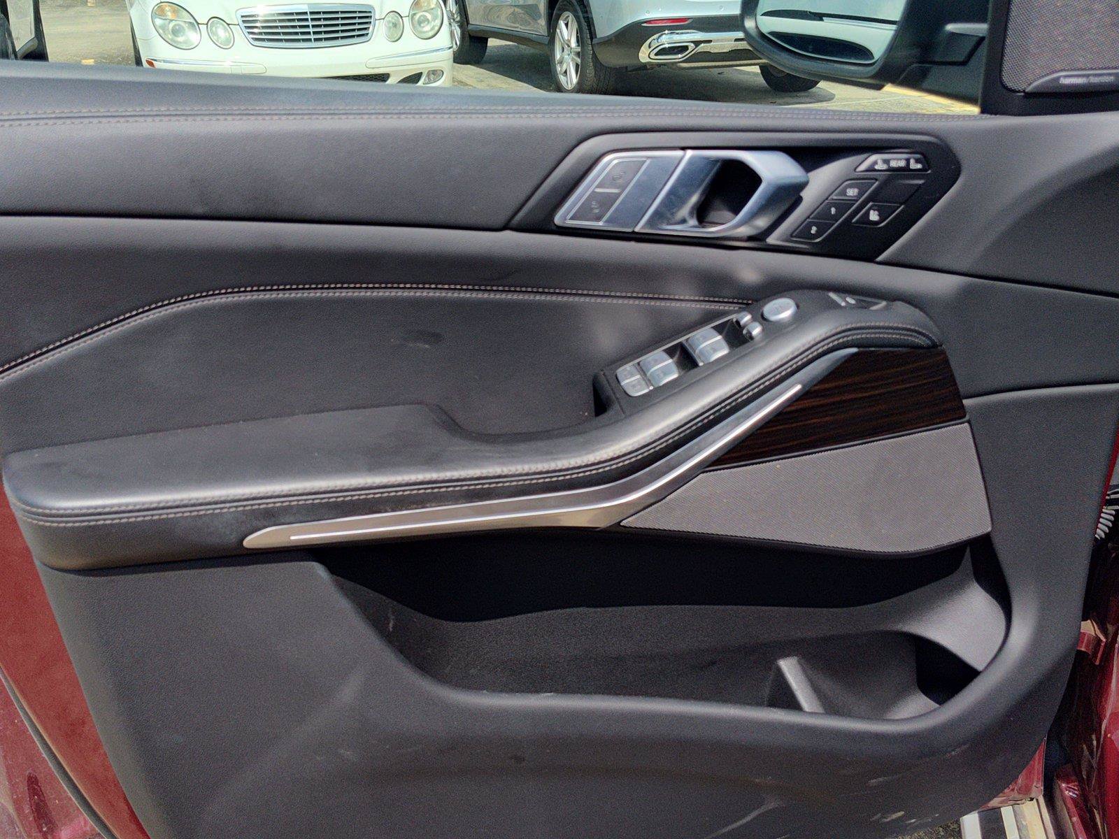 Used 2026 BMW X7 xDrive40i AWD/4WD image 12