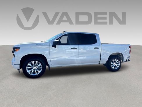 Certified 2023 Chevrolet Silverado 1500 Custom image 23