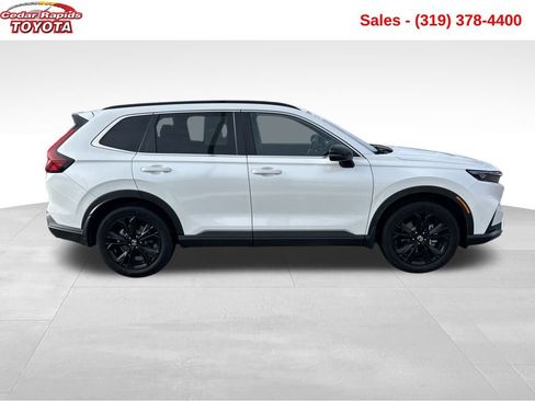 Used 2025 Honda CR-V Sport Touring image 6