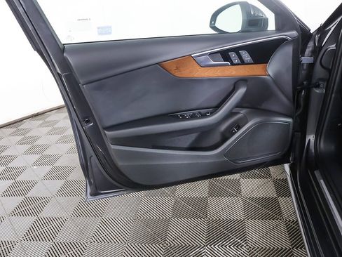Used 2023 Audi A4 2.0T Premium image 23