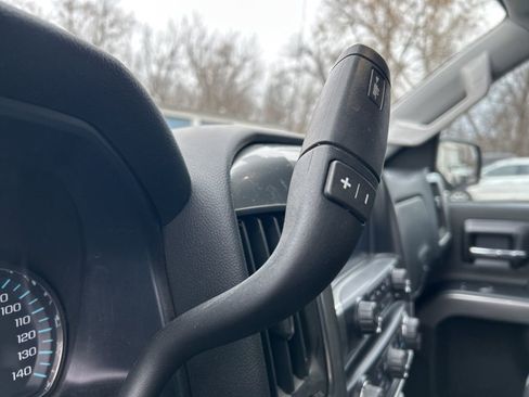 Used 2018 Chevrolet Silverado 1500 LT w/ All Star Edition image 29