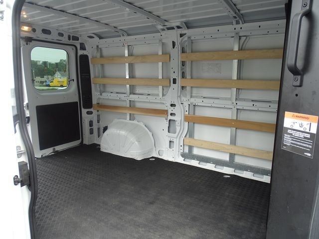 Used 2025 RAM ProMaster 2500 w/ U-Haul Equipment Group FWD image 11