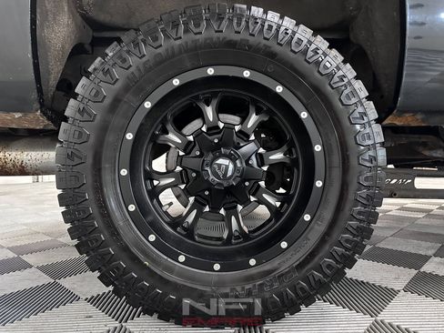 Used 2008 Chevrolet Silverado 2500 LT w/ Suspension Package, Off-Road AWD/4WD image 18