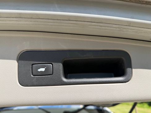 Used 2011 Honda Odyssey EX-L image 19