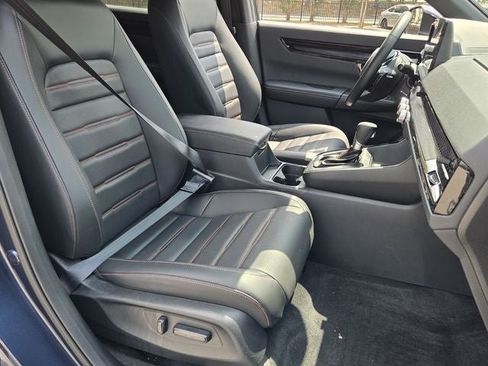 Used 2025 Honda CR-V Sport Touring image 17