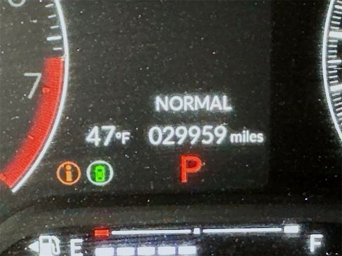 Used 2024 Honda Civic Sport image 29