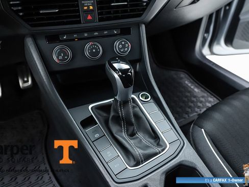 Used 2024 Volkswagen Jetta Sport image 24