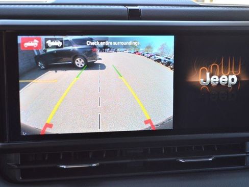 New 2025 Jeep Wrangler Unlimited Rubicon 392 image 33