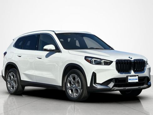 Used 2023 BMW X1 xDrive28i w/ Convenience Package AWD/4WD image 7