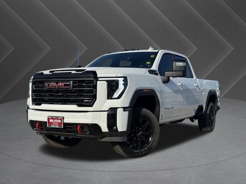 Used 2025 GMC Sierra 2500 AT4 AWD/4WD image 2