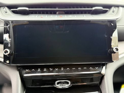 New 2026 Jeep Grand Cherokee Limited w/ Limited Altitude Package AWD/4WD image 17