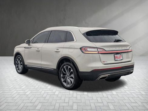 Used 2023 Lincoln Nautilus Reserve w/ Equipment Group 201A image 8