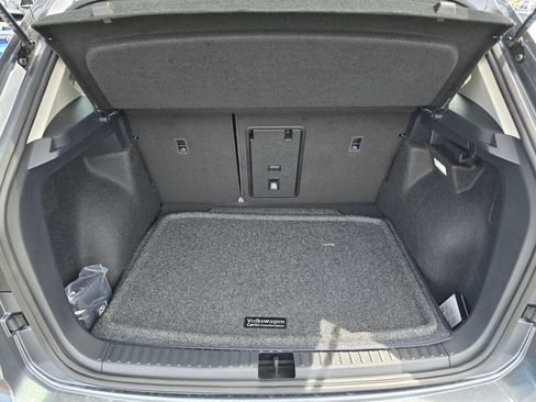New 2026 Volkswagen Taos SE AWD/4WD image 15