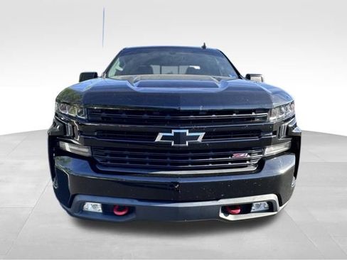 Used 2019 Chevrolet Silverado 1500 LT Trail Boss AWD/4WD image 12