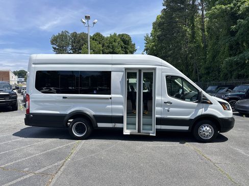 Used 2019 Ford Transit 350 XL RWD image 10