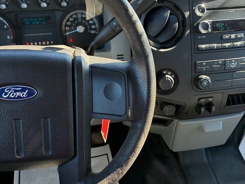 Used 2016 Ford F350 XL w/ Power Equipment Group image 9